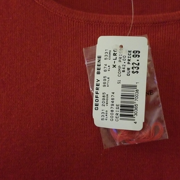 Top - Picture 2 of 3